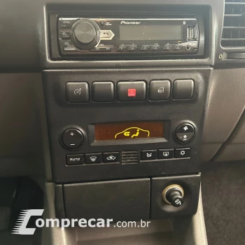 ZAFIRA 2.0 MPFI Expression 8V