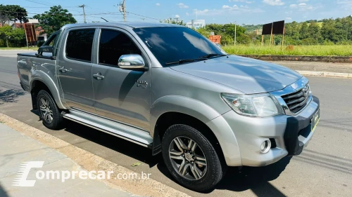 HILUX 2.7 SRV 4X2 CD 16V