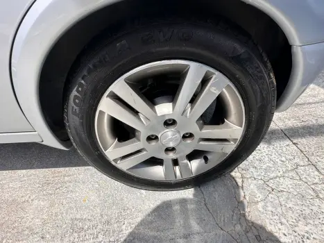 CORSA 1.4 MPFI Premium 8V