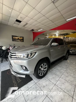 Toyota HILUX 2.8 D-4d Turbo CD SRX 4X4 4 portas