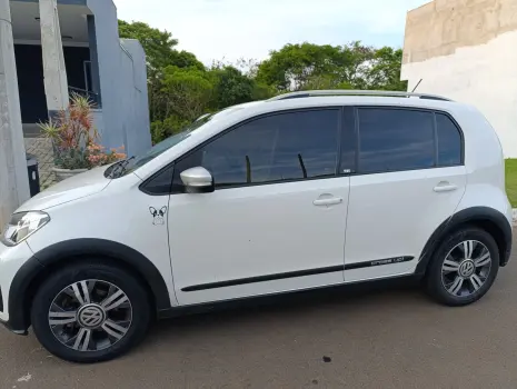 CROSS UP 1.0 TSI 12V