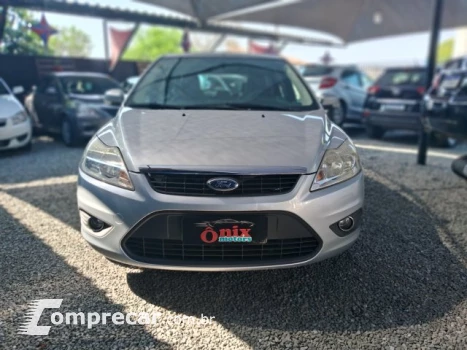 FOCUS HATCH - 1.6 GLX 16V 4P MANUAL