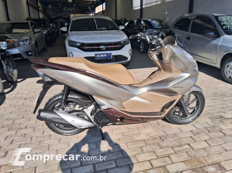 HONDA PCX 150 DLX