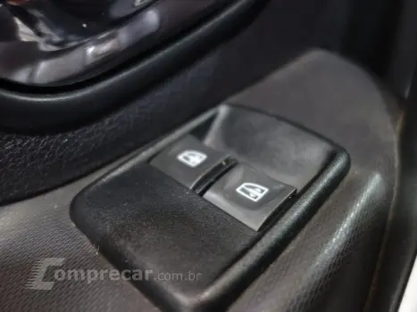 SANDERO - 1.6 DYNAMIQUE 8V 4P MANUAL