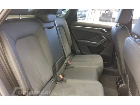 Q3 2.0 40 TFSI GASOLINA SPORTBACK PERFORMANCE BLACK QUATTRO