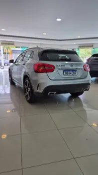 GLA 250 2.0 16V Turbo Sport 4matic