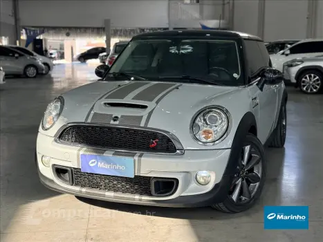 COOPER 1.6 S 16V TURBO GASOLINA 2P AUTOMÁTICO