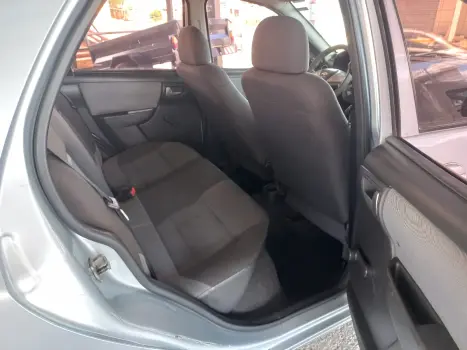 CELTA 1.0 MPFI LT 8V