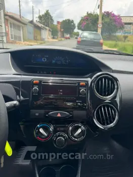 Etios 1.5 XS Sedan