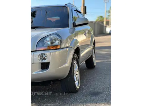 TUCSON 2.0 MPFI GLS 16V 143CV 2WD GASOLINA 4P AUTOMÁTICO