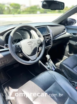 YARIS XLS Connect 1.5 Flex 16V 5p Aut.