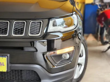 COMPASS SPORT 2.0 4x2 Flex 16V Aut.