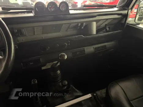 DEFENDER 2.5 SW 110 Turbo Intercooler