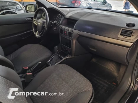 VECTRA SEDAN - 2.0 MPFI EXPRESSION 8V 4P MANUAL