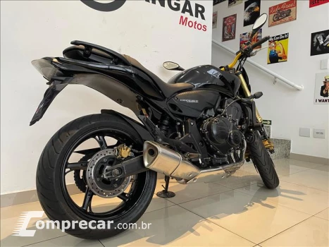 CB 600F HORNET