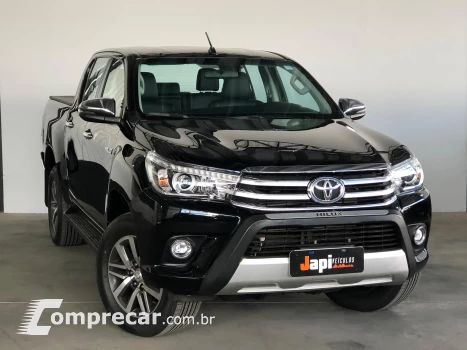Toyota HILUX 2.8 D-4d Turbo CD SRX 4X4 4 portas