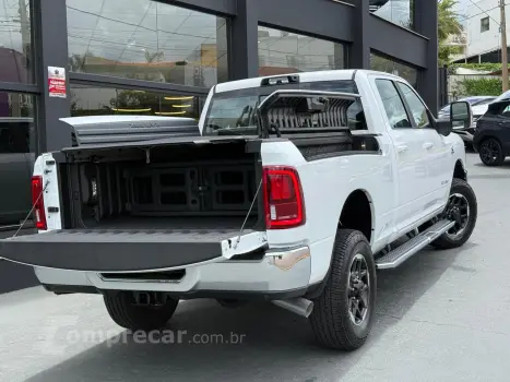 2500 6.7 Laramie 4X4 CD I6 Turbo