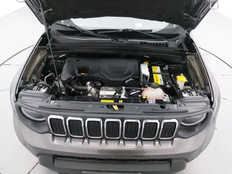 RENEGADE 1.3 T270 TURBO FLEX LONGITUDE AT6