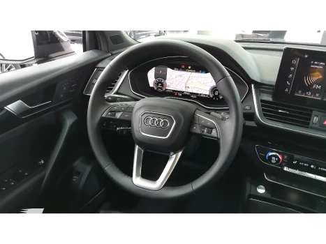 Q5 2.0 45 TFSI GASOLINA S LINE BLACK QUATTRO S TRONIC