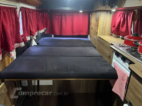 KOMBI 1.6 FURGÃO 8V GASOLINA 3P MANUAL