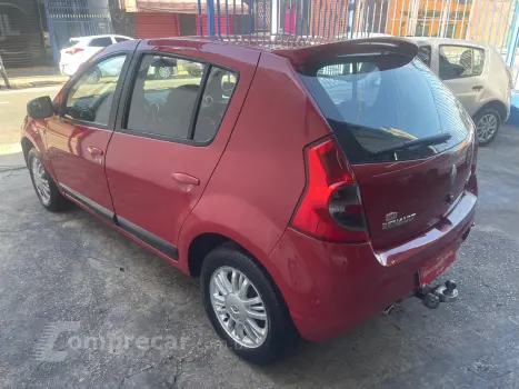 SANDERO 1.6 GT Line Limited