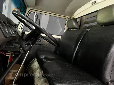 KOMBI 1.6 MI PICK-UP CS 8V GASOLINA 2P MANUAL