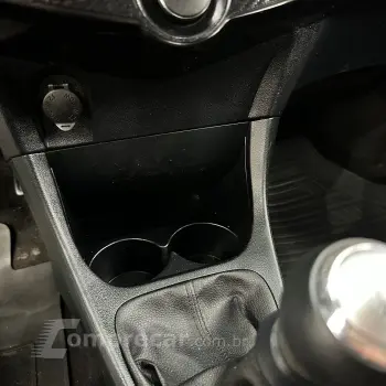 ETIOS HB X ETIOS HB X