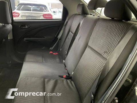 ETIOS SEDAN - 1.5 XS SEDAN 16V 4P AUTOMÁTICO