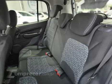 UNO ATTRACTIVE 1.0 Fire Flex 8V 5p