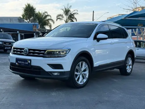 Volkswagen Tiguan Allspace Comfortline Allspace Comf. 4 portas