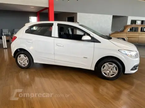 ONIX - 1.0 MPFI LT 8V 4P MANUAL