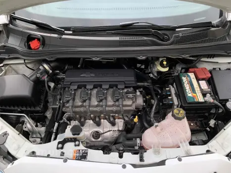 PRISMA 1.4 MPFI LT 8V FLEX 4P MANUAL