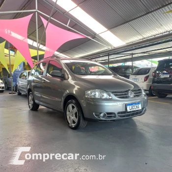 Volkswagen Spacefox 1.6 4 portas