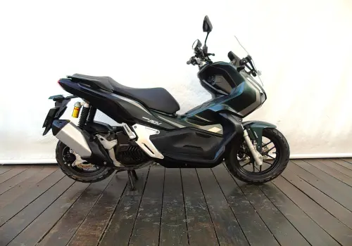 HONDA ADV 150