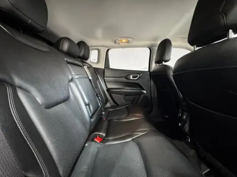 COMPASS 1.3 T270 TURBO FLEX LONGITUDE AT6