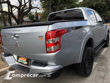 L200 TRITON 2.4 16V Turbo Sport HPE CD 4X4