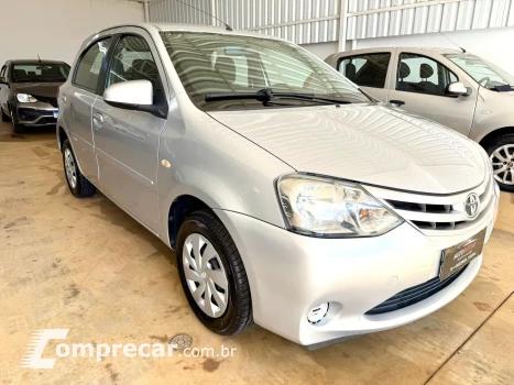 Etios 1.5 xs Hatch