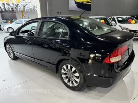 CIVIC 1.8 LXL 16V FLEX 4P MANUAL