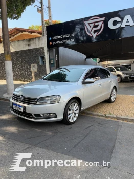 Volkswagen PASSAT 2.0 20V 4 portas