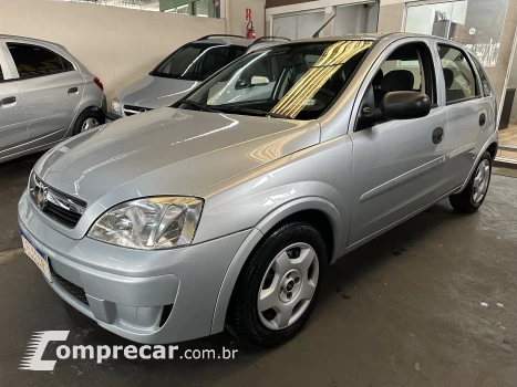 CHEVROLET CORSA 1.4 MPFI Maxx 8V 4 portas