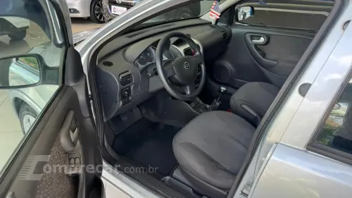 CORSA 1.4 MPFI Premium 8V