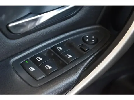 320i - 2.0 16V TURBO ACTIVE 4P AUTOMÁTICO