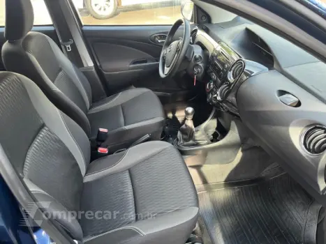 ETIOS 1.5 XS Sedan 16V