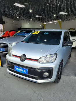 Volkswagen UP 1.0 170 TSI Connect 4 portas
