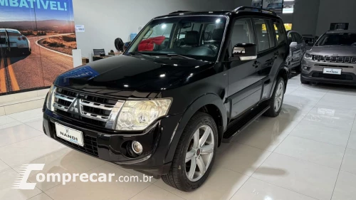 Pajero HPE Full 3.2 4x4 T.I.Dies. 5p Aut