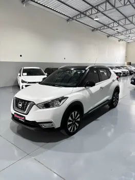 NISSAN KICKS 1.6 16V SL 4 portas