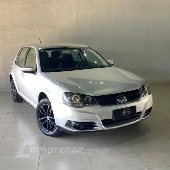Volkswagen Golf 1.6 Mi Total Flex 8V 4p 4 portas