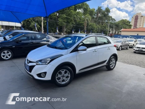 Hyundai HB20X - 1.6 16V PREMIUM 4P AUTOMÁTICO 4 portas