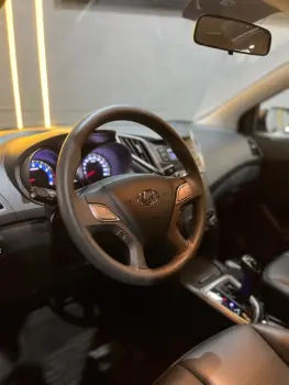 HB20 1.6 Comfort Plus 16V