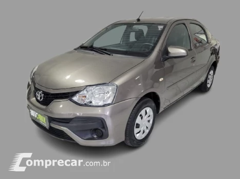 Toyota ETIOS 1.5 X Sedan 16V 4 portas